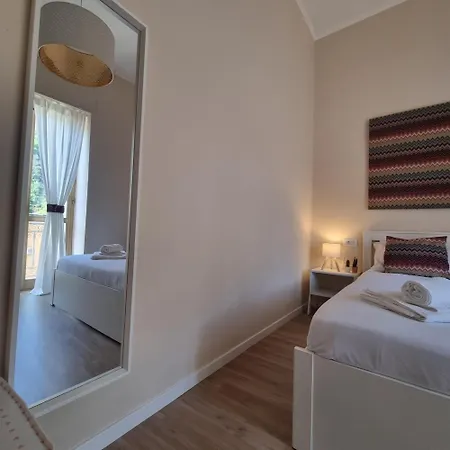 Casa Colimoro * نابولي
